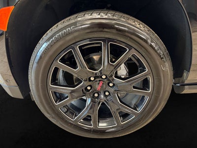 2023 GMC Yukon XL 4WD Denali
