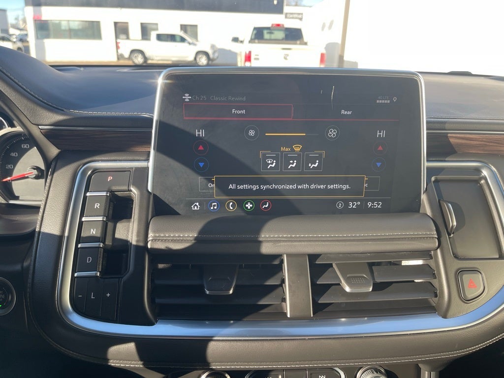 2021 Chevrolet Suburban 4WD Z71