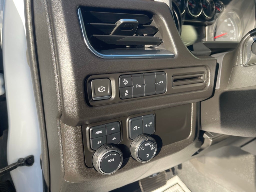 2021 Chevrolet Suburban 4WD Z71