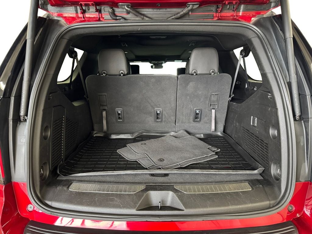 2023 Chevrolet Suburban 4WD RST