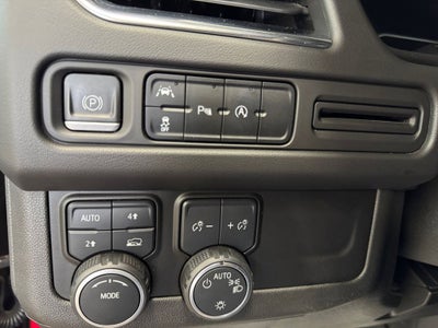 2023 Chevrolet Suburban 4WD RST