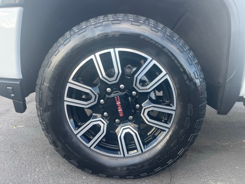 2021 GMC Sierra 2500HD 4WD Crew Cab Standard Bed AT4