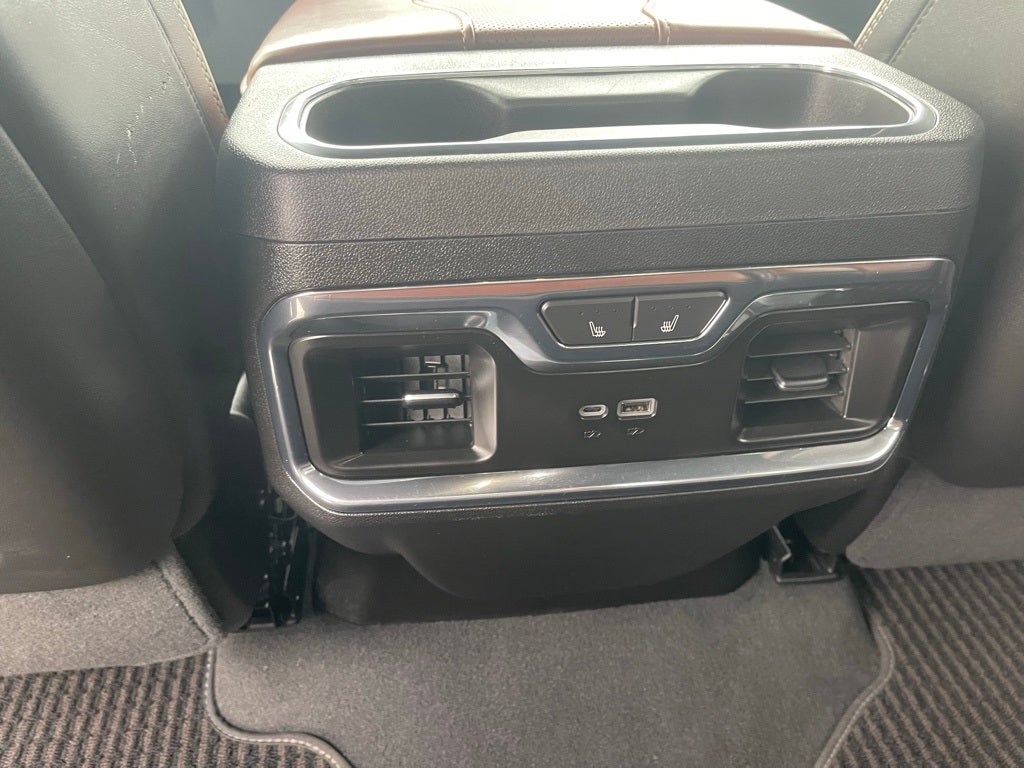 2024 GMC Sierra 3500HD Denali Ultimate