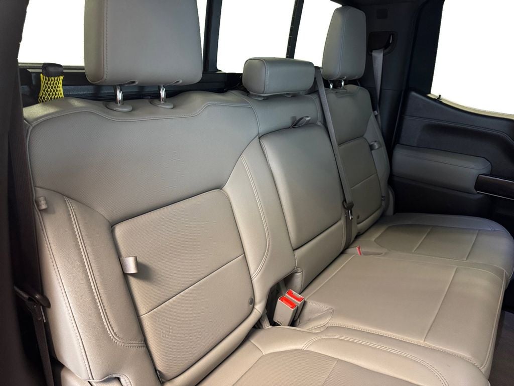 2021 GMC Sierra 1500 4WD Crew Cab Short Box SLT