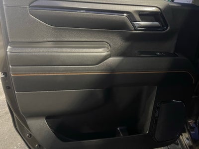 2023 GMC Sierra 1500 4WD Crew Cab Short Box AT4