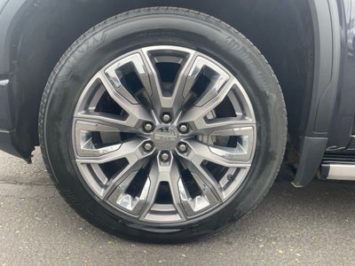 2024 GMC Sierra 1500 4WD Crew Cab Short Box Denali