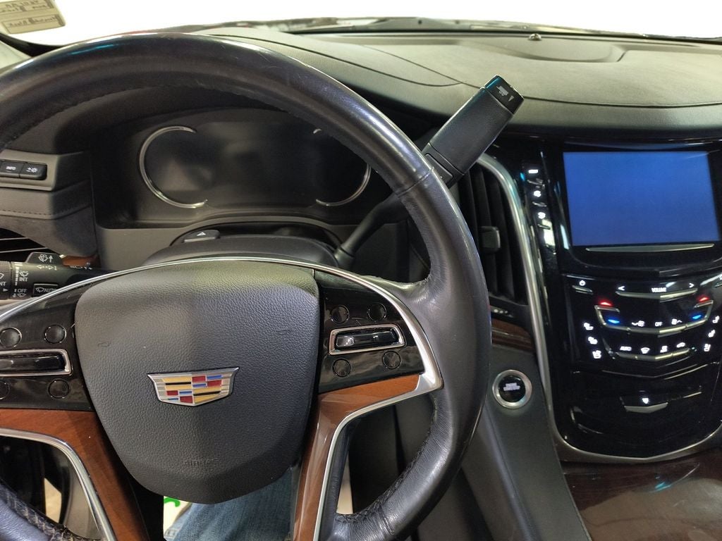 2019 Cadillac Escalade Luxury