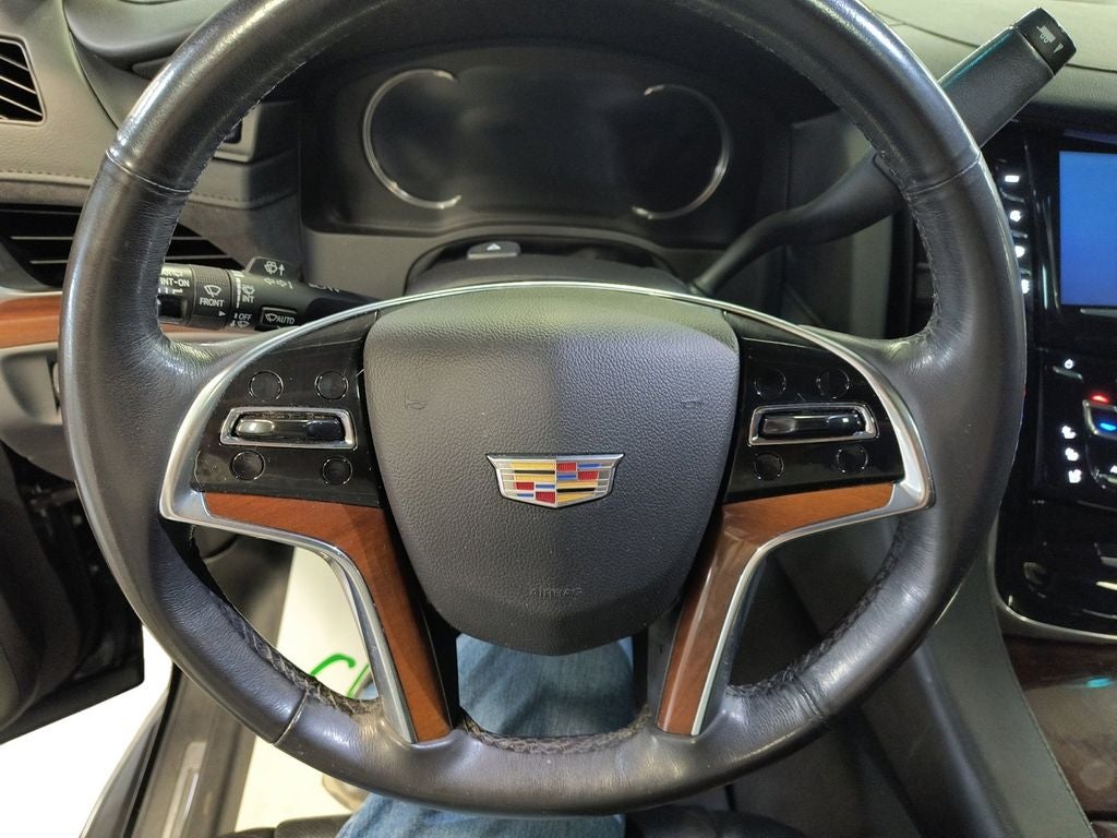 2019 Cadillac Escalade Luxury