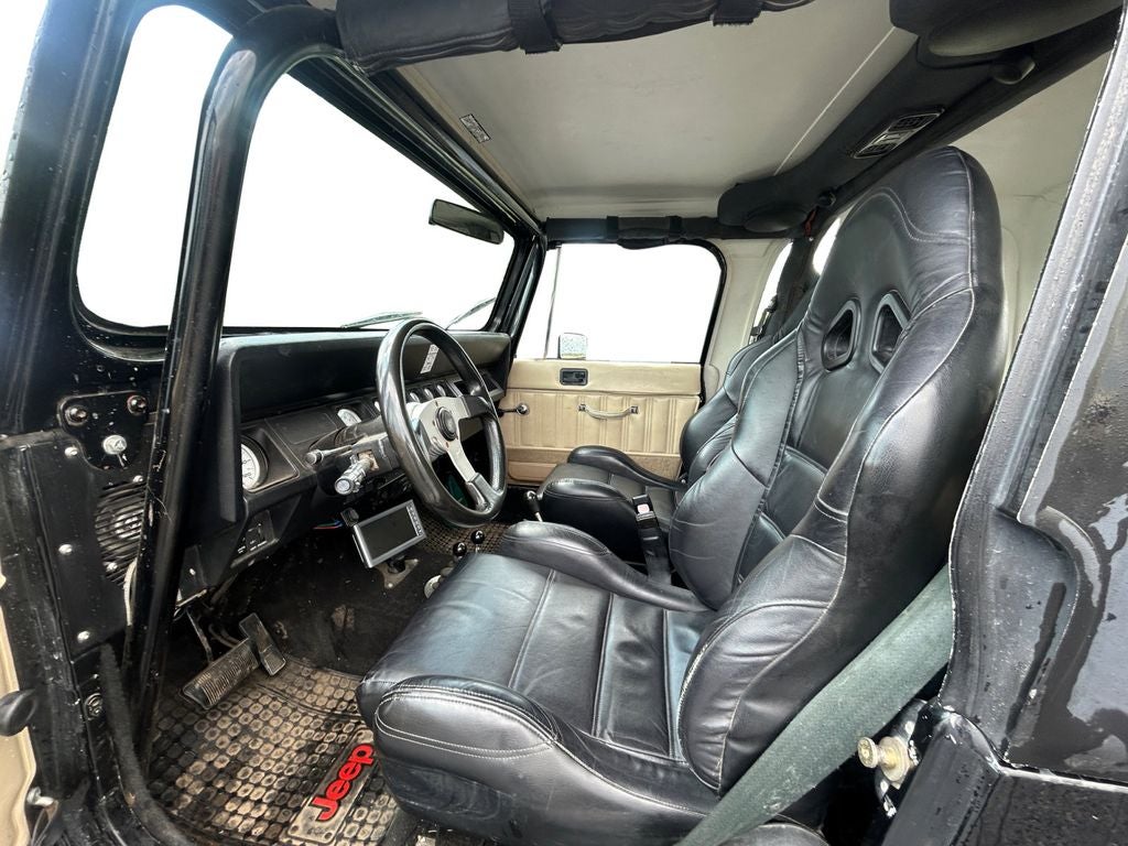 1989 Jeep Wrangler Sahara