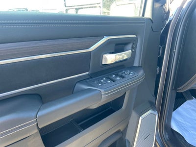 2025 RAM 2500 Laramie Crew Cab 4x4 6'4' Box