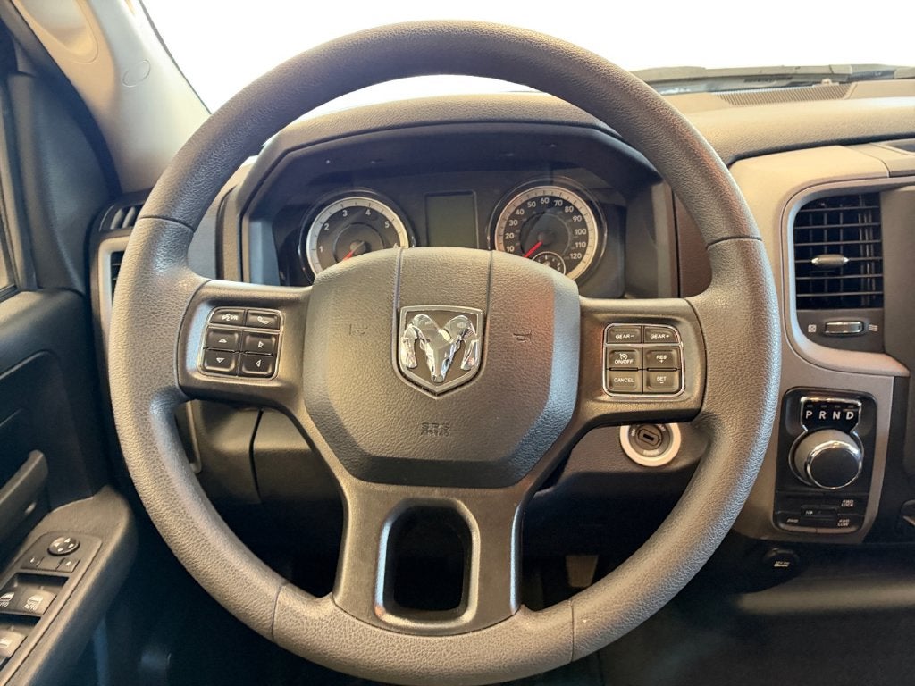 2023 RAM 1500 Classic Tradesman Crew Cab 4x4 5'7' Box