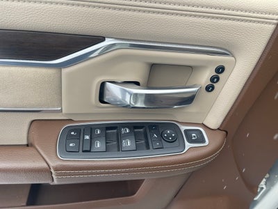 2022 RAM 2500 Laramie Crew Cab 4x4 6'4' Box