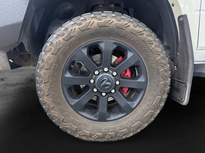 2020 RAM 2500 Laramie Crew Cab 4x4 6'4' Box