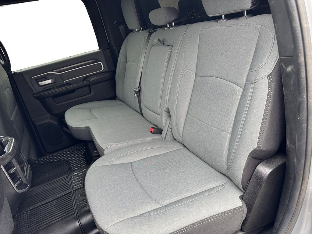 2022 RAM 2500 Big Horn Crew Cab 4x4 8' Box