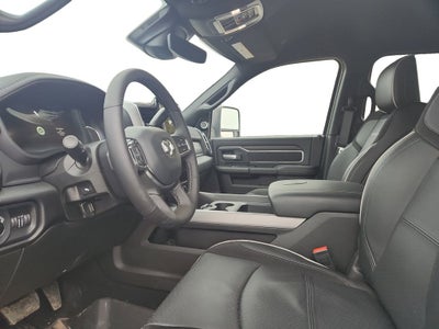 2025 RAM 2500 Laramie Crew Cab 4x4 8' Box