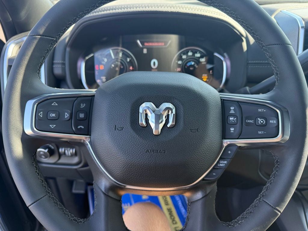 2025 RAM 2500 Laramie Crew Cab 4x4 8' Box