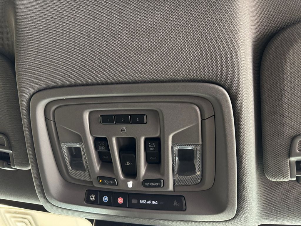 2022 Chevrolet Silverado 1500 4WD Crew Cab Short Bed LT Trail Boss