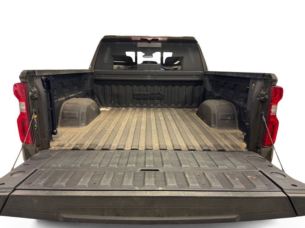 2023 Chevrolet Silverado 1500 4WD Crew Cab Short Bed High Country