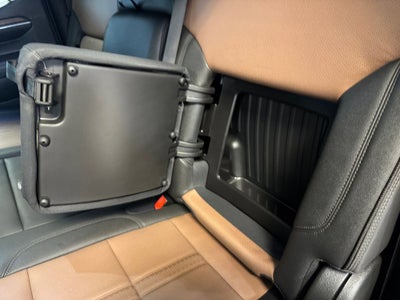 2023 Chevrolet Silverado 1500 4WD Crew Cab Short Bed High Country