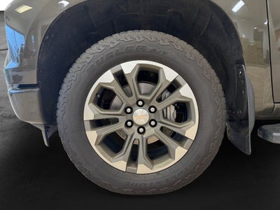 2023 Chevrolet Silverado 1500 4WD Crew Cab Short Bed High Country