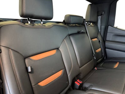 2022 GMC Sierra 1500 Limited 4WD Crew Cab Short Box AT4
