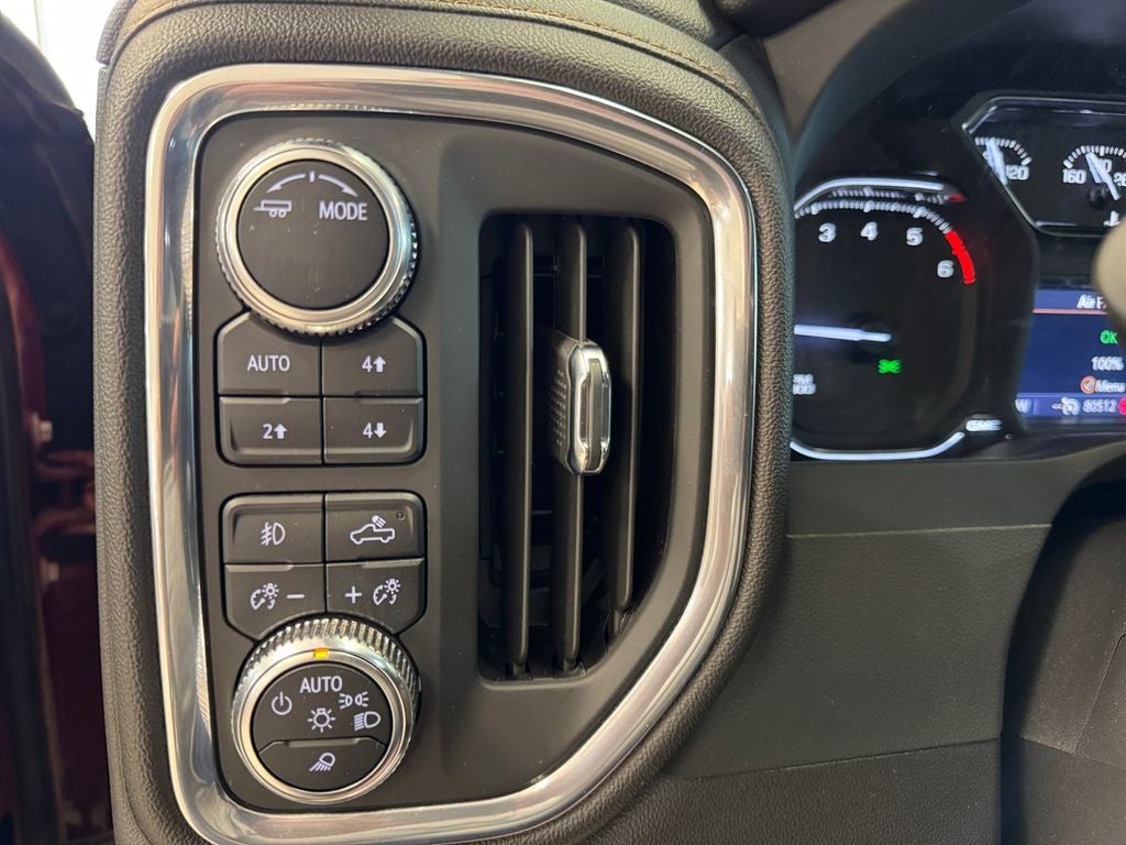 2022 GMC Sierra 1500 Limited 4WD Crew Cab Short Box AT4