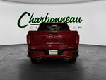 2022 GMC Sierra 1500 Limited 4WD Crew Cab Short Box AT4