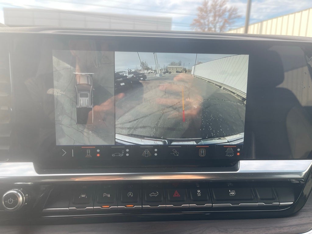 2024 GMC Sierra 1500 4WD Crew Cab Short Box SLT