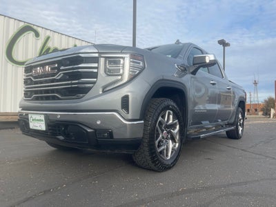 2024 GMC Sierra 1500 4WD Crew Cab Short Box SLT