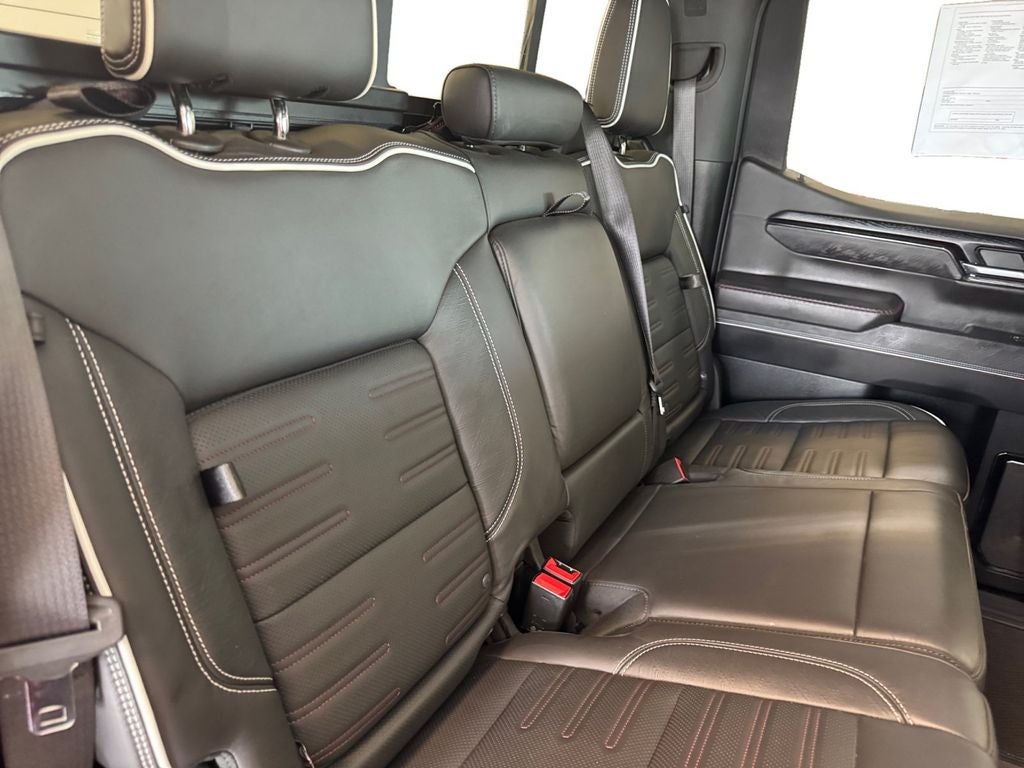 2024 GMC Sierra 1500 4WD Crew Cab Short Box AT4X