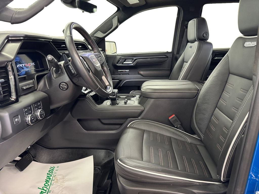 2024 GMC Sierra 1500 4WD Crew Cab Short Box AT4X