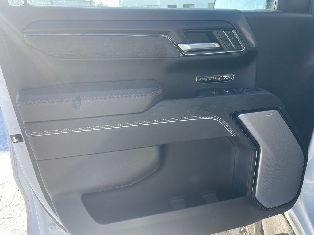 2023 GMC Sierra 1500 AT4X