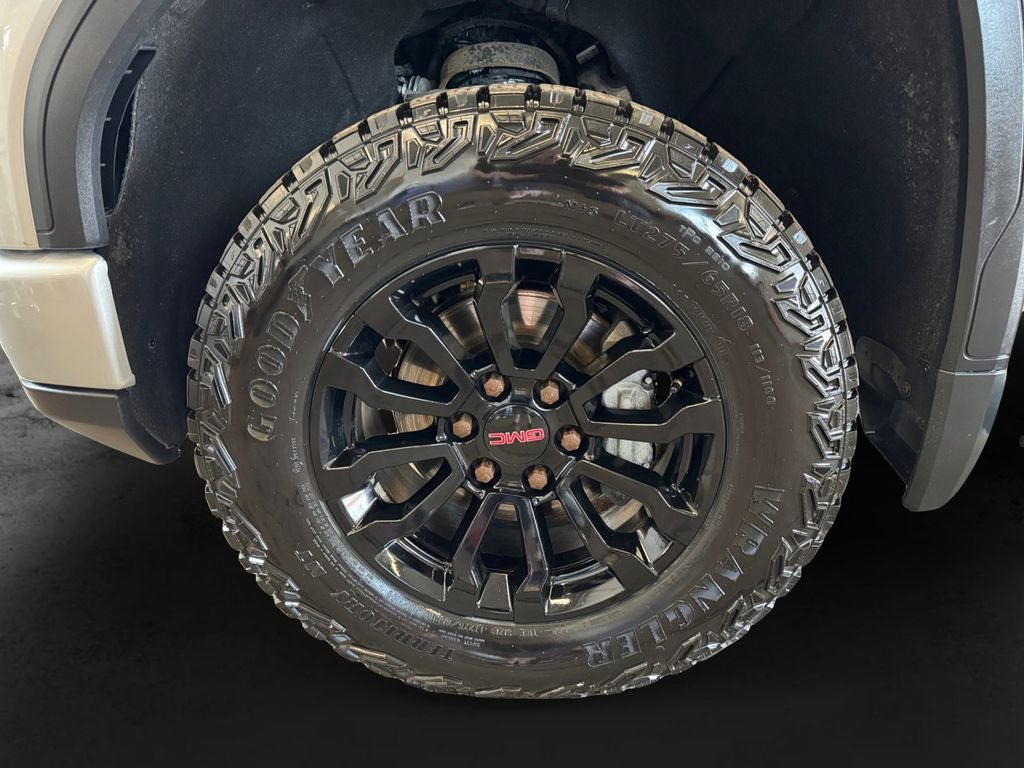 2022 GMC Sierra 1500 4WD Crew Cab Short Box AT4X