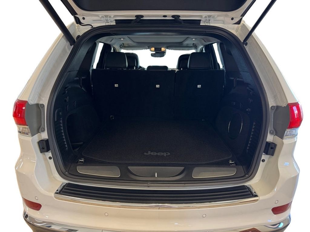 2018 Jeep Grand Cherokee Summit