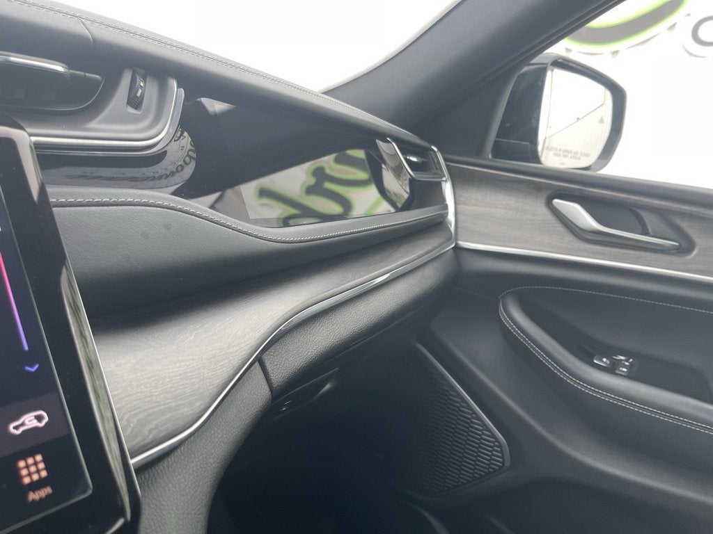 2023 Jeep Grand Cherokee L Overland