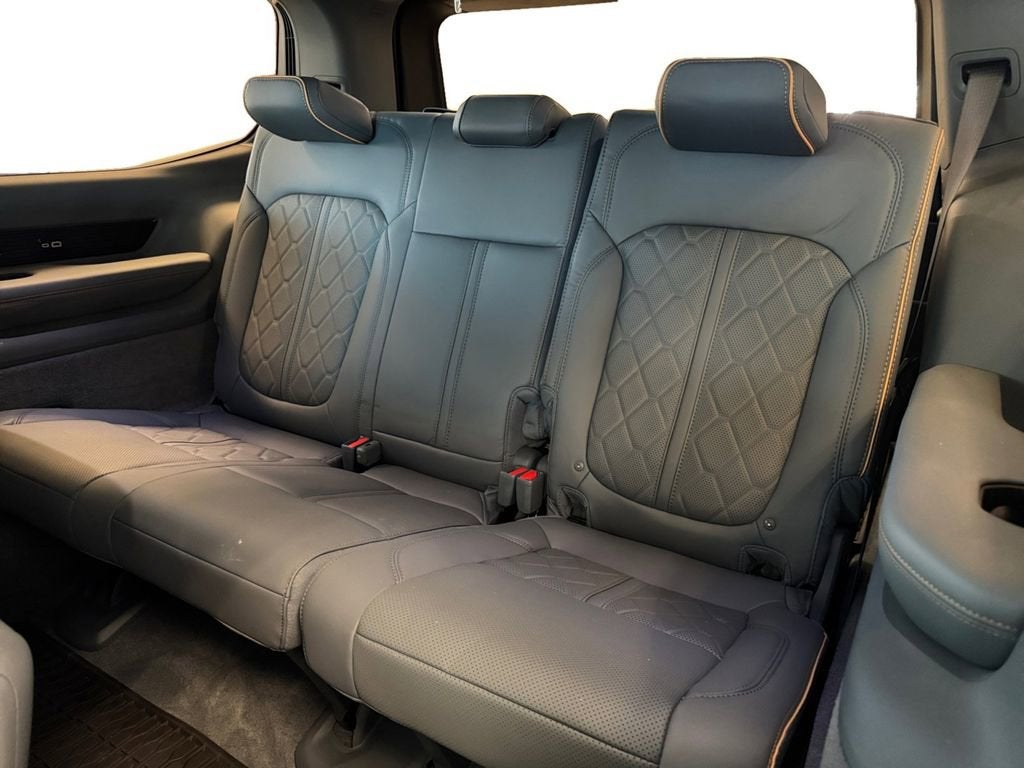 2024 Jeep Grand Wagoneer Series III