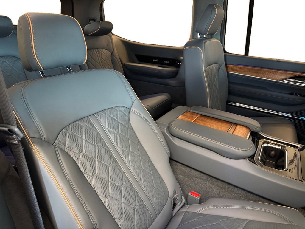 2024 Jeep Grand Wagoneer Series III