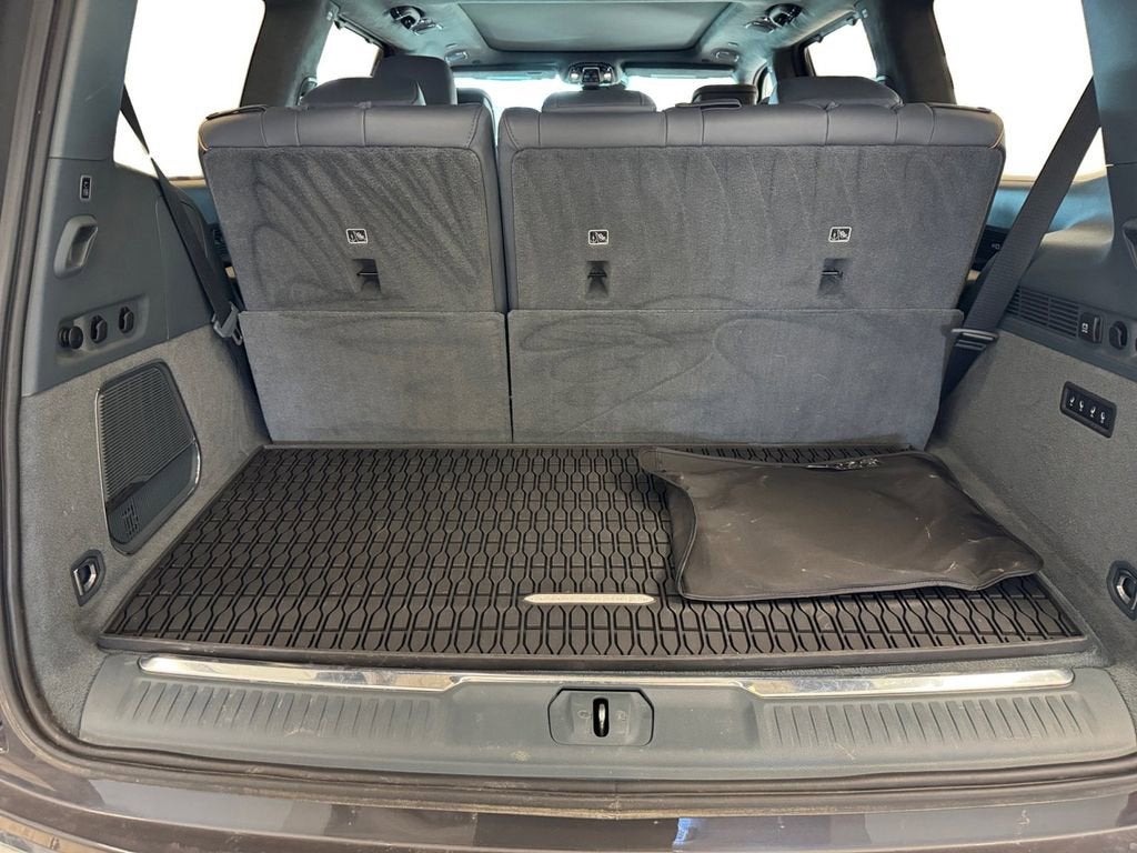 2024 Jeep Grand Wagoneer Series III