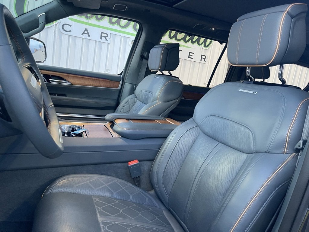 2024 Jeep Grand Wagoneer Series III