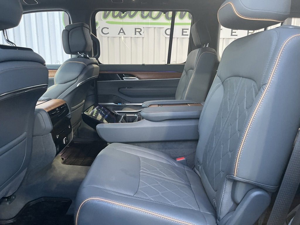 2024 Jeep Grand Wagoneer Series III