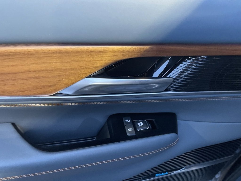 2024 Jeep Grand Wagoneer Series III