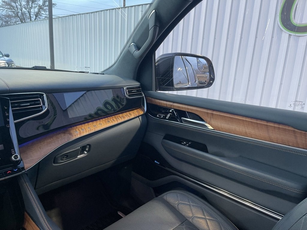 2024 Jeep Grand Wagoneer Series III