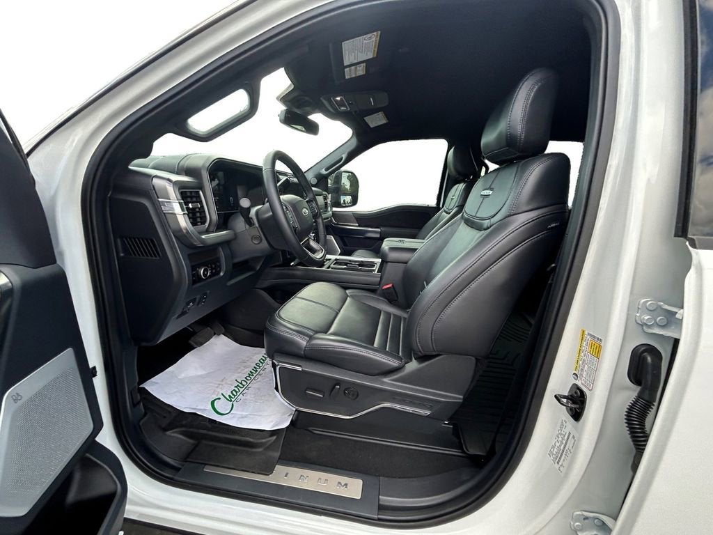2025 Ford Super Duty F-350 SRW XL