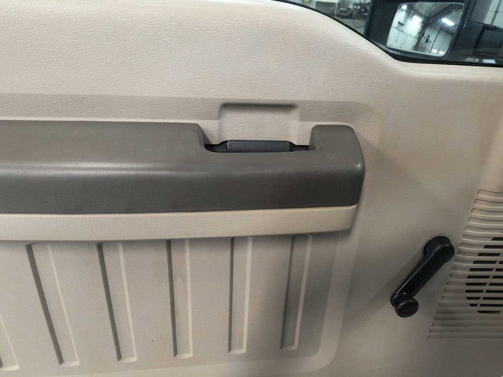 2009 Ford Super Duty F-250 SRW XL