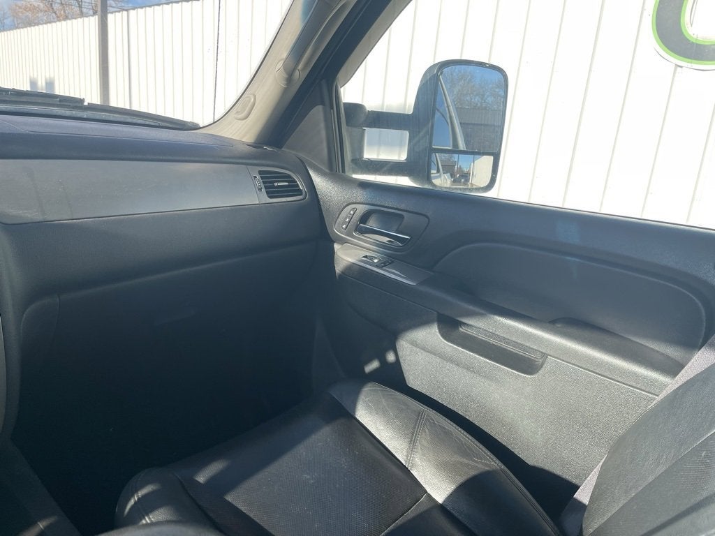 2013 Chevrolet Silverado 3500 HD SRW LTZ