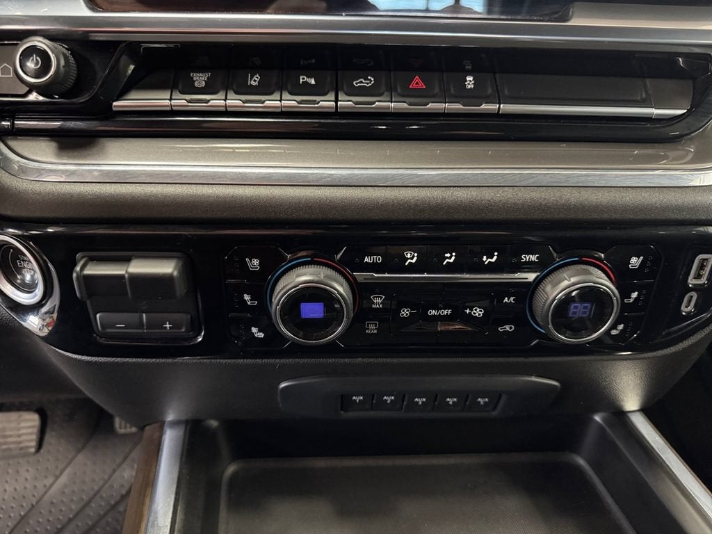 2024 Chevrolet Silverado 3500 HD High Country DRW
