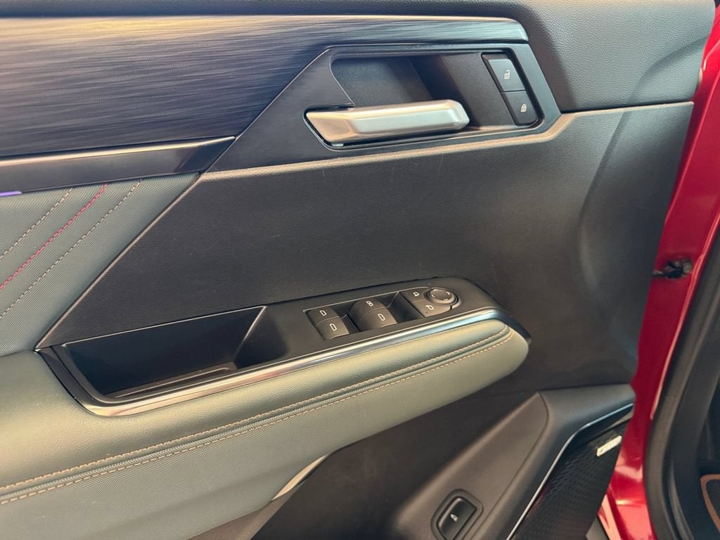 2024 GMC Acadia AT4