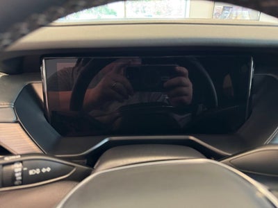 2024 GMC Acadia AT4