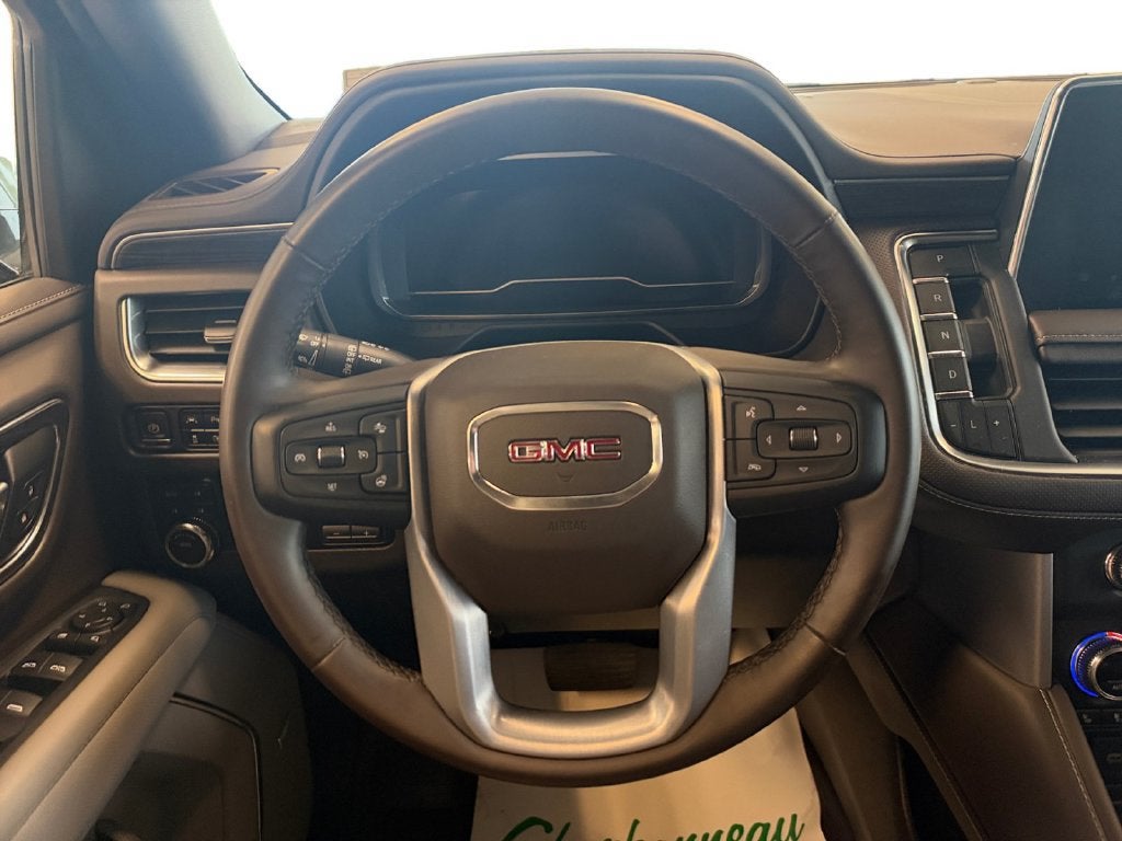 2023 GMC Yukon SLT