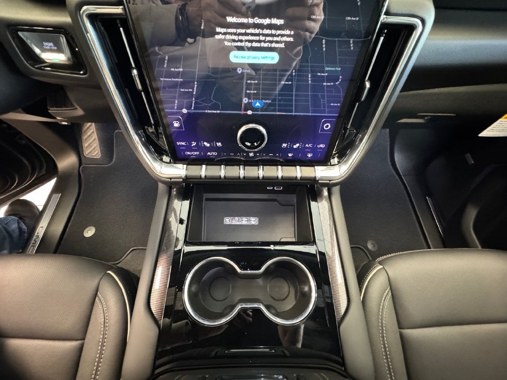 2027 GMC Yukon XL Elevation
